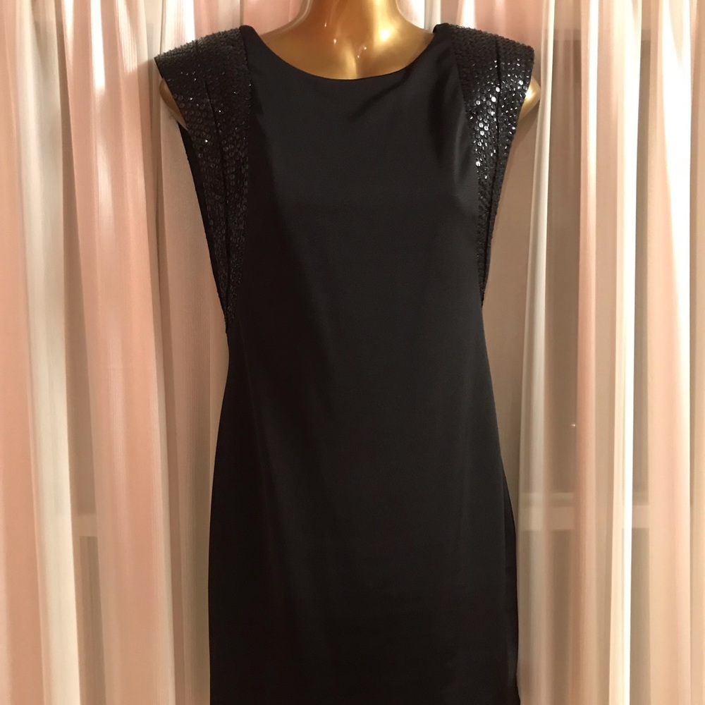 Hot & sexy black dress. 💥💥💥